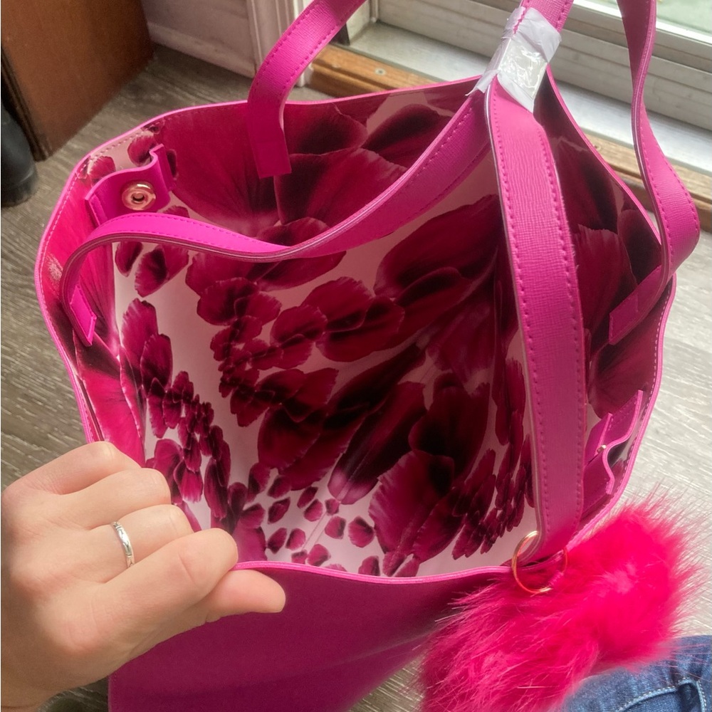 Vince Camuto Hot Pink Tote Bag - Picture 5 of 5